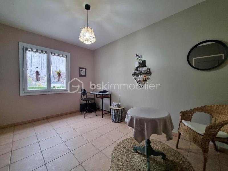 Maison traditionnelle - 152 m² - 6 pièces