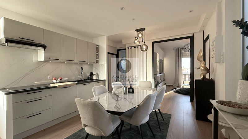 Appartement - 79 m² - 5 pièces