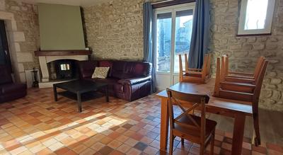 Maison - 244 m² - 7 pièces