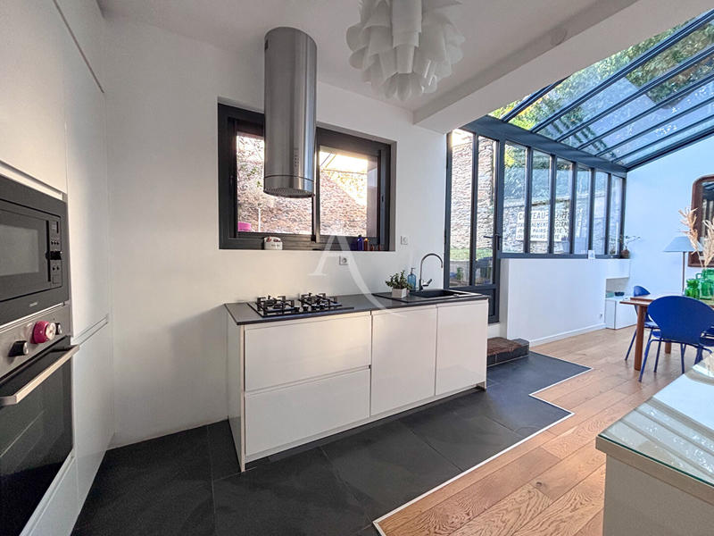 Maison - 122 m² - 5 pièces