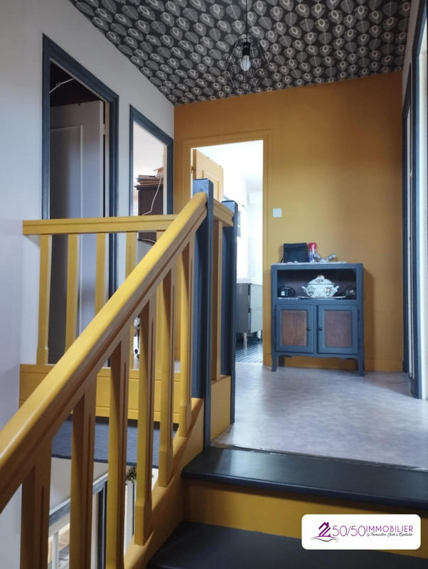 Maison ancienne - 216 m² - 12 pièces