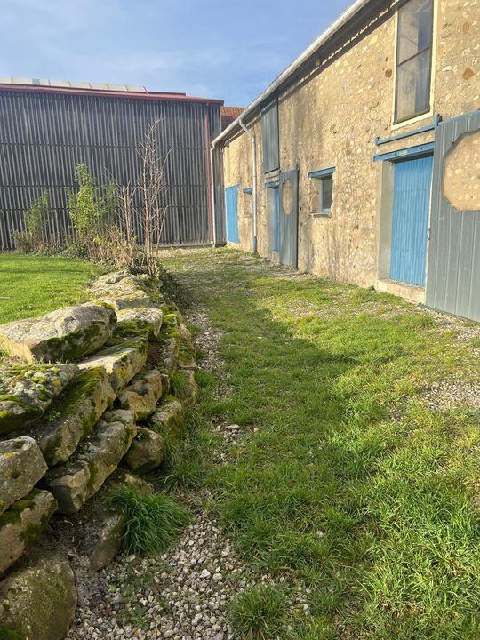 Propriété - 300 m² - 12 pièces