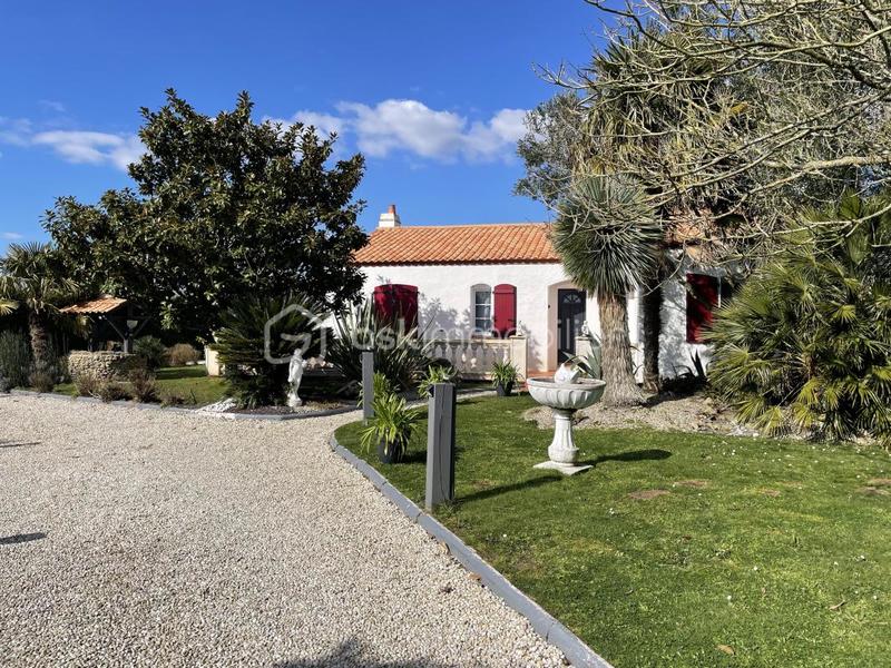 Maison - 183 m² - 7 pièces