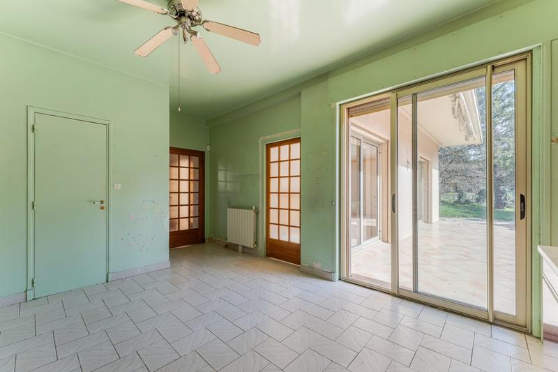 Maison ancienne - 243 m² - 8 pièces