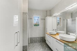 Maison - 176 m² - 6 pièces