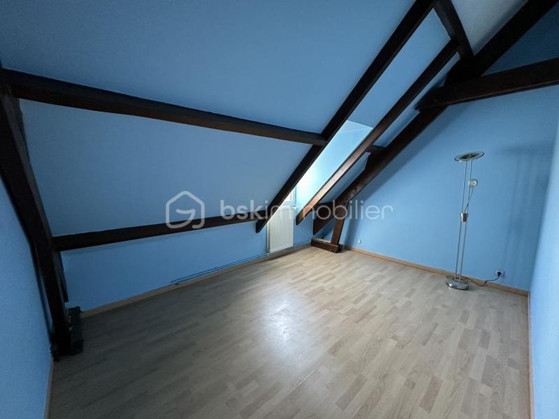 Maison traditionnelle - 160 m² - 6 pièces