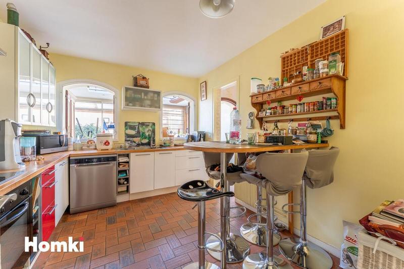 Maison - 171 m² - 8 pièces