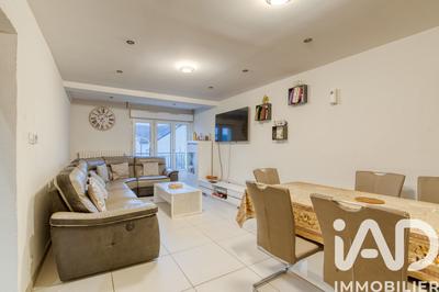 Maison - 104 m² - 5 pièces