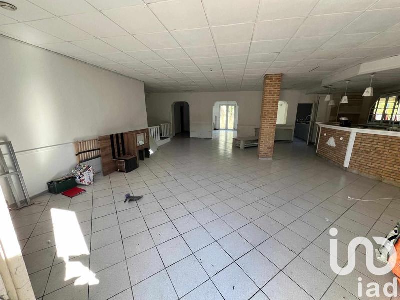 Maison - 165 m² - 2 pièces