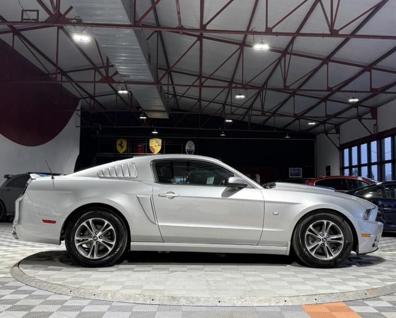 Ford Mustang 3.7 V6 305ch Bva