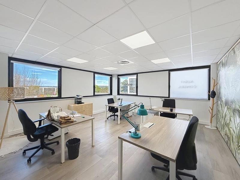 Bureau - 126 m²