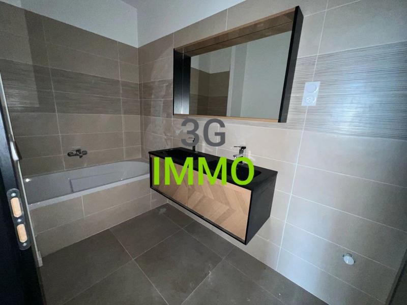 Appartement - 110 m² - 4 pièces