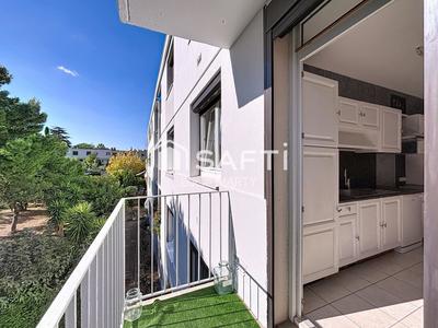 Appartement - 79 m² - 3 pièces