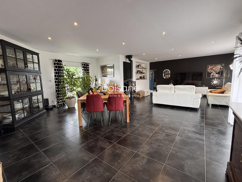 Maison - 190 m² - 6 pièces