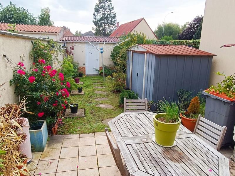 Maison traditionnelle - 95 m² - 6 pièces