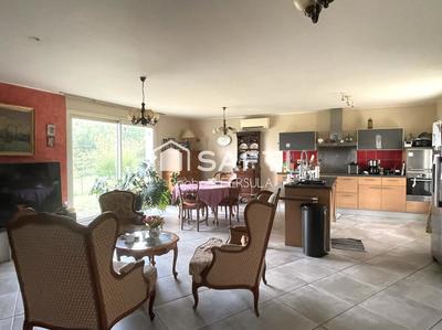 Maison - 100 m² - 4 pièces