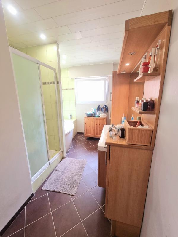 Maison - 270 m² - 10 pièces