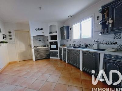 Maison - 155 m² - 8 pièces