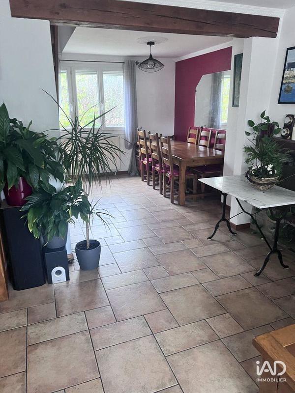 Maison - 140 m² - 5 pièces