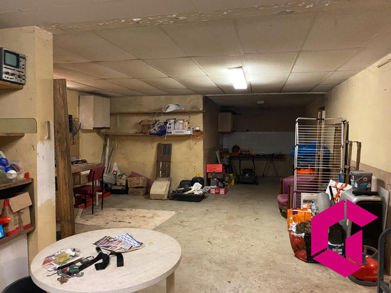 Maison - 143 m² - 7 pièces