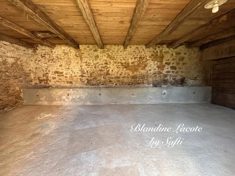 Maison - 207 m² - 8 pièces