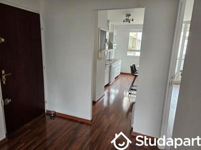 Chambre - 50 m² - 1 pièce