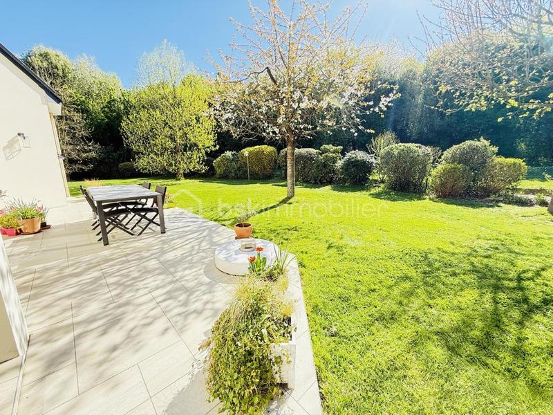 Maison - 168 m² - 7 pièces