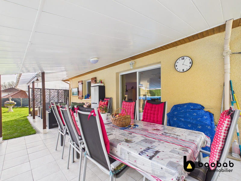 Maison - 99 m² - 4 pièces