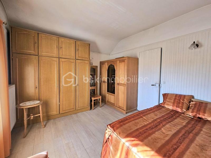 Pavillon - 100 m² - 5 pièces