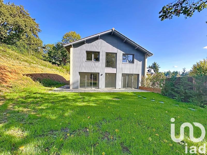 Maison - 133 m² - 6 pièces