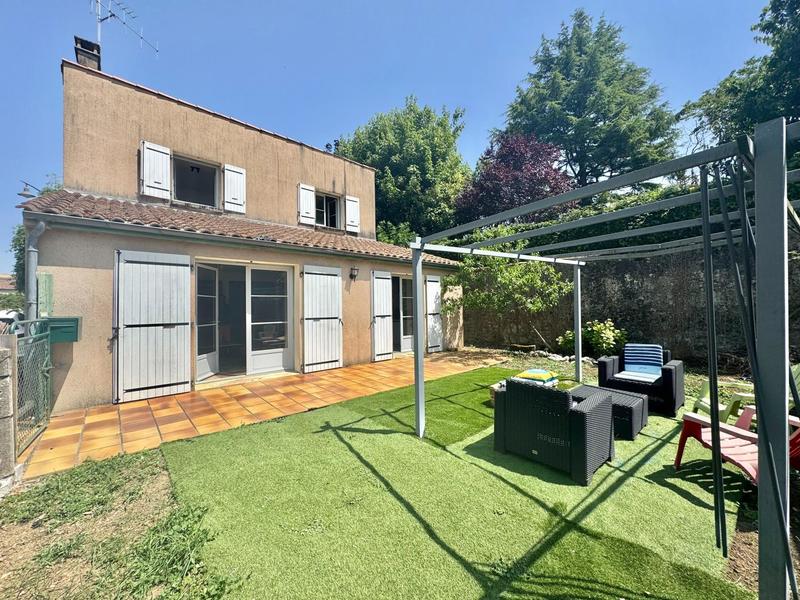 Maison - 126 m² - 5 pièces