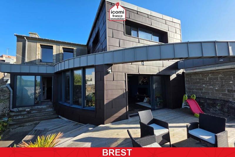 Maison - 160 m² - 6 pièces