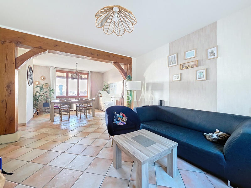 Maison - 132 m² - 7 pièces