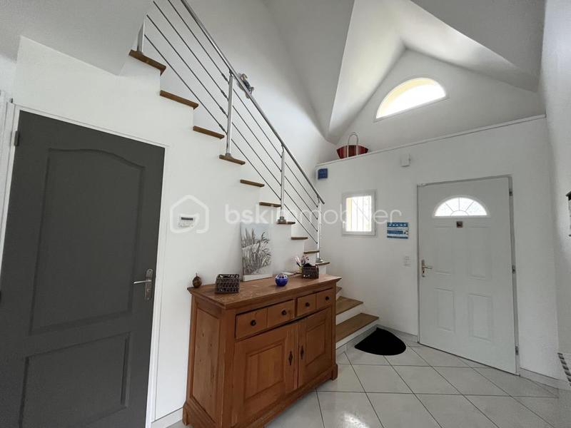 Maison - 166 m² - 7 pièces