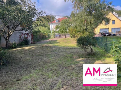 Maison - 128 m² - 7 pièces