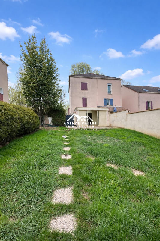 Maison - 111 m² - 5 pièces