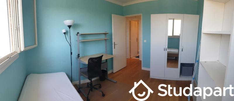 Chambre - 10 m² - 1 pièce