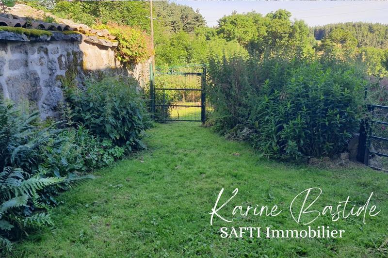 Maison - 92 m² - 5 pièces