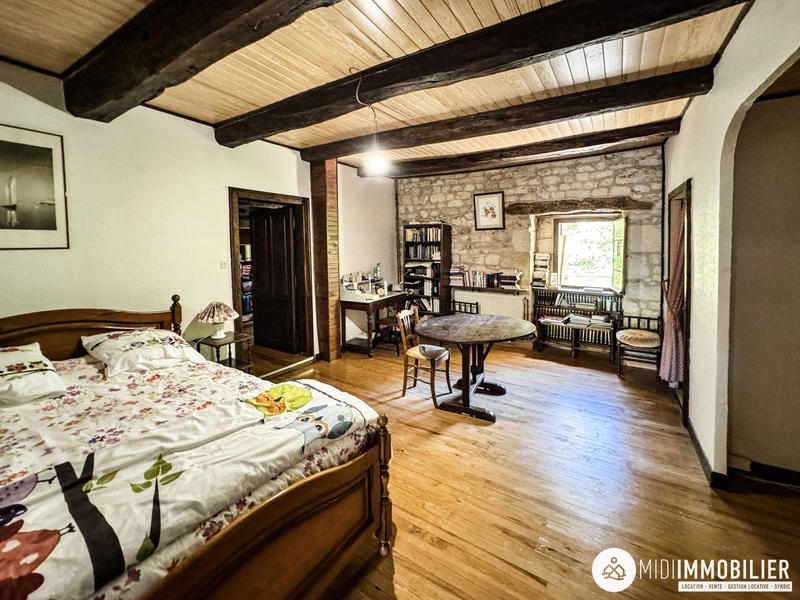 Bastide - 220 m² - 8 pièces