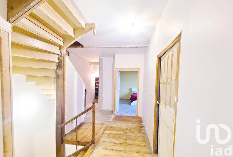 Maison - 245 m² - 6 pièces