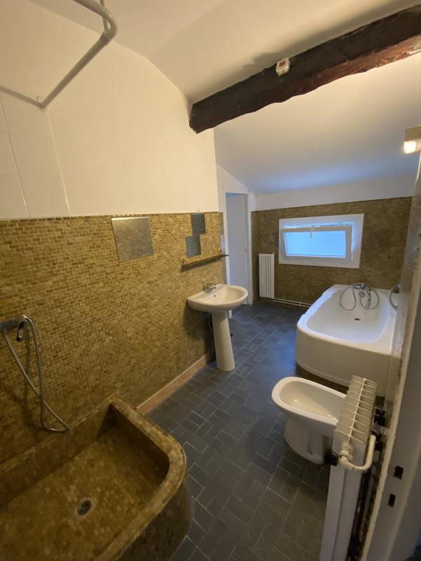 Appartement - 92 m² - 4 pièces