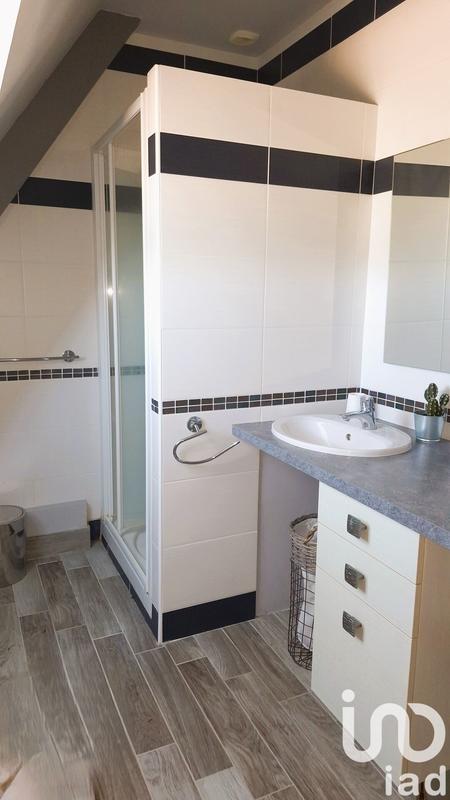 Maison - 155 m² - 7 pièces