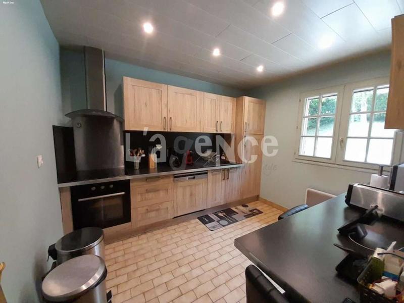 Maison - 110 m² - 7 pièces