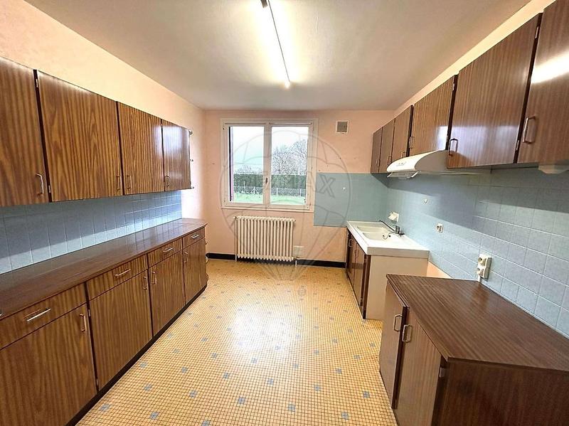 Maison - 93 m² - 4 pièces