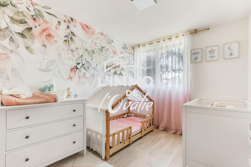 Appartement - 82 m² - 4 pièces