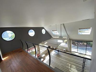 Maison - 236 m² - 8 pièces