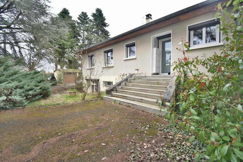 Villa - 203 m² - 6 pièces