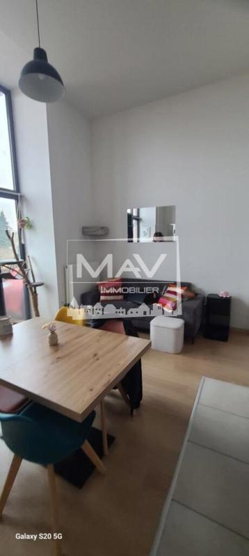 Loft - 57 m² - 3 pièces