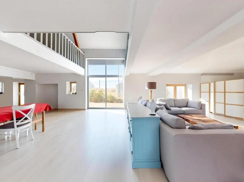 Demeure - 320 m² - 7 pièces