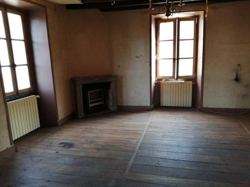 Maison - 220 m² - 11 pièces